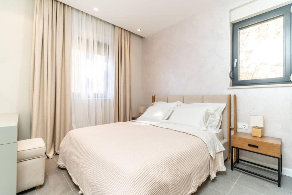 New&Luxury 5* With An Amazing View - Pure Apartment Дубровник Экстерьер фото